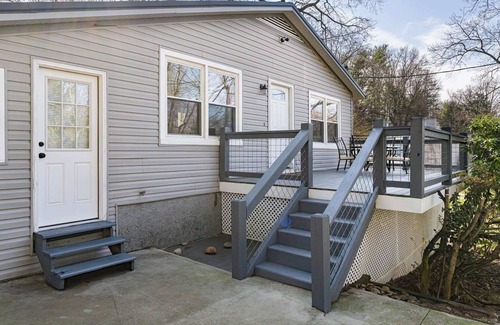 Royal Pines Casa | 4 BR Family Retreat Close to Biltmore & DT