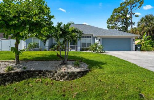 North Port Casa | 4 BR Heated Private Pool & Lanai