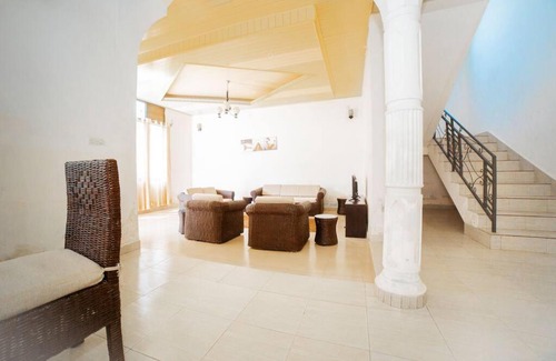 Bujumbura Apartamento | 4 BR Kajaga Sunset
