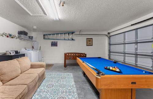 Seasons Casa | 4 BR No carpet Just Remodeled Unit SR1205
