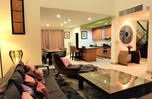 Hua Hin Villa | 4 BR Pool Villa Hua Hin Blue Lagoon