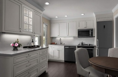 Napa Casa | 4 Comfortable Suites Near Trancas Crossing Park, Pool, Onsite Golf, FREE Parking