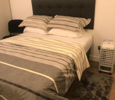 Las Condes Apartamento | 4 ,Costado Clinica las Condes,3 Personas