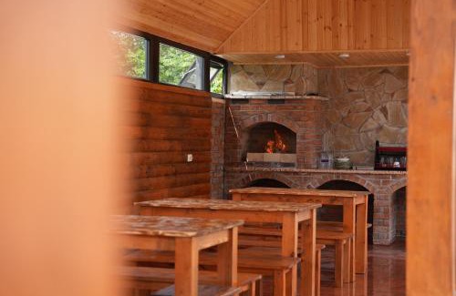 Kobuleti Apartamento | 4 Cottages Georgia Kadeno