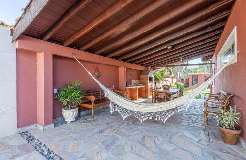 Olaria Casa | 4 dorm com piscina a 350 m de Camburizinho