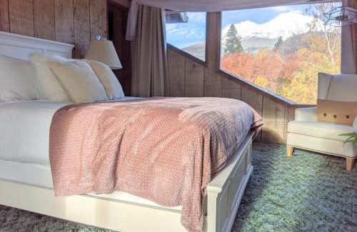 Mount Shasta Casa | 4 Elements House:Central, Views-Every Rm, AC, Pets