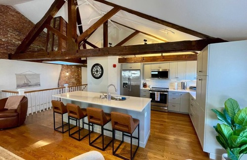 Portsmouth Apartamento | 4 King Suites, Downtown, Outlets, Beach, Historic