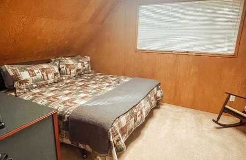 Cold Springs Casa | 4 Little Bears Cabin-WiFi/Arcade loft