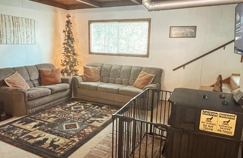 Cold Springs Casa | 4 Little Bears Cabin-WiFi/Arcade loft