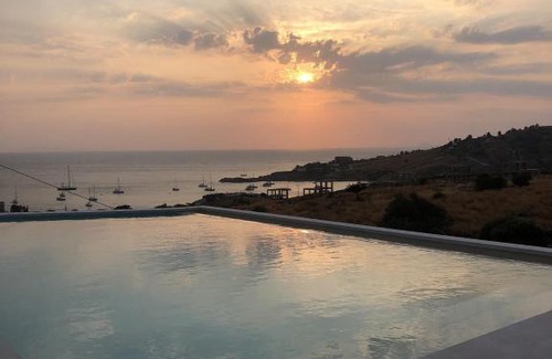 Koundouros Casa | 4 maisonettes with a swimming pool and a sea view, in the area of Koundouros