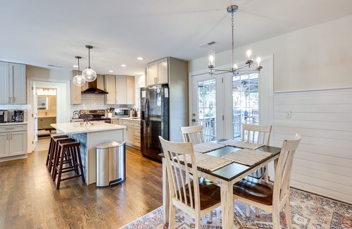 Wilmington Casa | 4 Mi to Beach: Wilmington Home w/ Gazebo Deck!