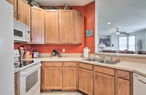 Ocean View Villa | 4 Mi to Bethany Beach: Sunny Escape w/ Porches!