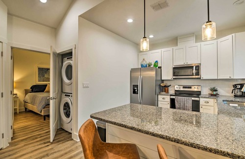 Rockport Casa | 4 Mi to Boat Ramp: Charming Rockport Home