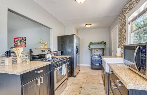 Patton Casa | 4 Mi to CSUSB: Updated Home Near Shops & Eats