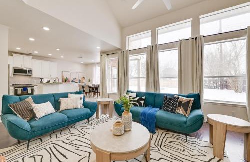 Frisco Casa | 4 Mi to Dtwn Family Home with Games in Frisco
