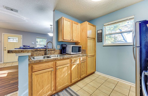 Grand Park Casa | 4 Mi to Dtwn Jacksonville: Game Day Escape!