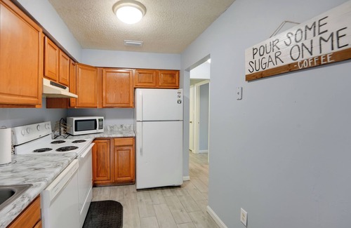 Tallahassee Casa | 4 Mi to Dtwn Tallahassee: Home w/Patio!