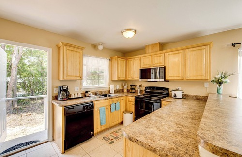 Tallahassee Casa | 4 Mi to FSU & 5 Mi to FAMU: WFH-Friendly Hub