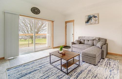 Erie Apartamento | 4 Mi to Lake Erie Condo with Golf Course Views!