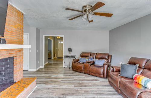 Loris Casa | 4 Mi to Loris Nature Park Family Home with Yard