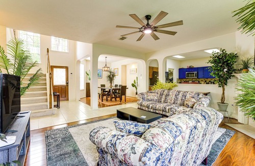 Spring Casa | 4 Mi to Old Town Spring: Family Retreat w/ Yard!