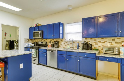 Spring Casa | 4 Mi to Old Town Spring: Family Retreat w/ Yard!