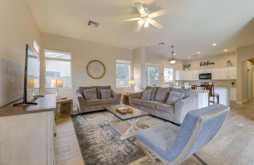 Arizona Skyline Community Casa | 4 Mi to Riparian Preserve Mesa Abode with Hot Tub