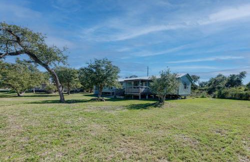 Rockport Casa | 4 Mi to State Park Peaceful Rockport Home with Yard