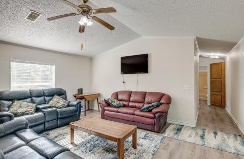 Rockport Casa | 4 Mi to State Park Peaceful Rockport Home with Yard