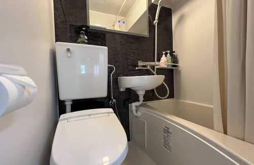 Kabukicho Apartamento | 4 min walk from the nearest station in the most prosperous town in Shinjuku City Apartment room