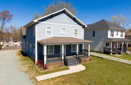 Chapel Hill Casa | 4 Minutes to UNC - 7 Minutes to Carrboro - En-Suite Bathrooms