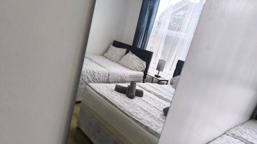 Abbey Casa | 4 pers studio style room Near South Wimledon station R3