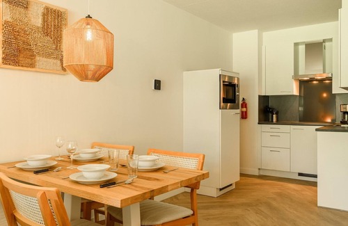 Bruinisse Apartamento | 4-person apartment with wellness