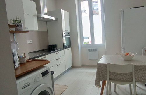 Gambetta Apartamento | 4-person apartment, near beach and town center.