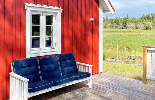 Ryd Casa | 4 person holiday home in HÄRADSBÄCK