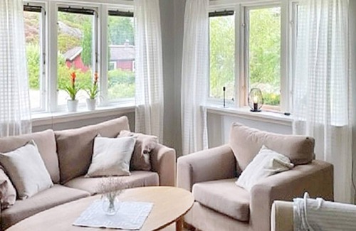 Uddevalla Municipality Casa | 4 person holiday home in UDDEVALLA