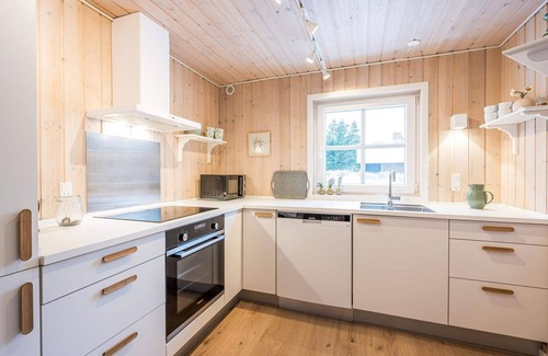 Blavand Casa | 4 person holiday home in Blåvand