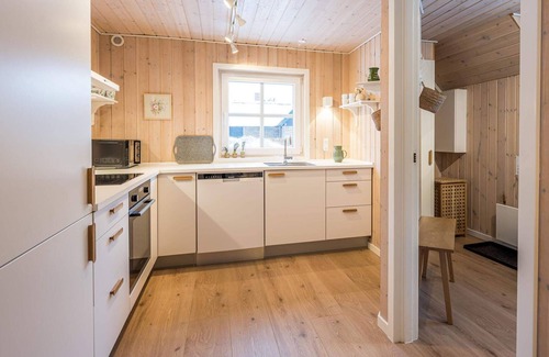 Blavand Casa | 4 person holiday home in Blåvand