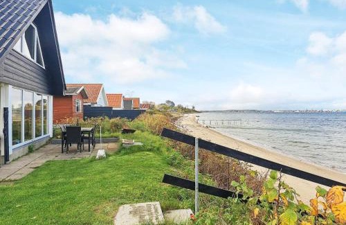 Middelfart Casa | 4 person holiday home in Middelfart-By Traum