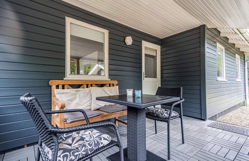 Henne Casa | 4 person holiday home in Henne