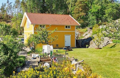 Ellos Casa | 4 person holiday home in ELLÖS