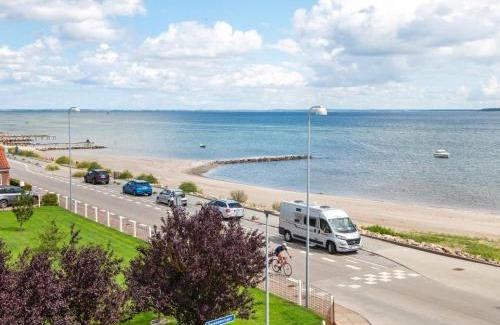 Hejlsminde Strand Casa | 4 person holiday home in Hejls-By Traum