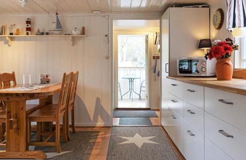 Lysekil Casa | 4 person holiday home in LYSEKIL-By Traum