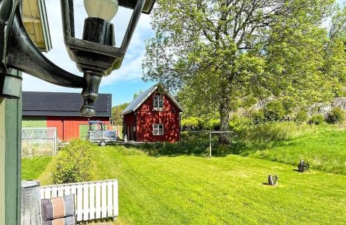 Fargelanda Casa | 4 person holiday home in FÄRGELANDA-By Traum