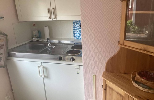 Steninge Casa | 4 person holiday home in STENINGE
