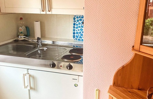 Steninge Casa | 4 person holiday home in STENINGE
