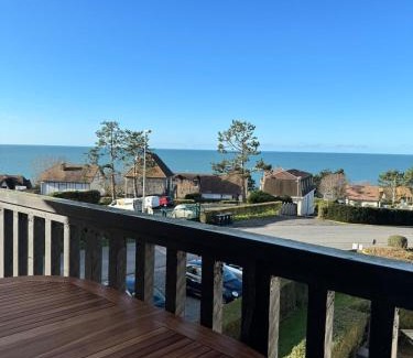 Benerville-sur-Mer Apartamento | 4 pieces 80m2, plage 7 mn a pied, parking gratuit