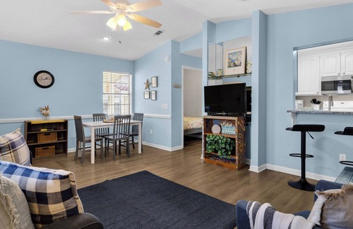 Summer Breeze Condominio | 4 Pools, Tennis & Mini-Golf Fun + Free Tickets: Dolphin Cruise & More!