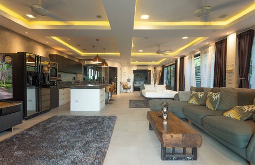 Karon Apartamento | 4 Private Sea-View Apartments V104