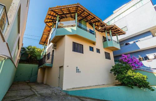 Itajuba Casa | 4 Quartos | A 250m da Praia do Grant | P238